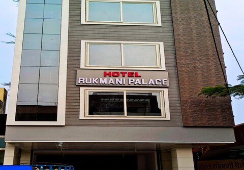 Hotel Rukmani Palace