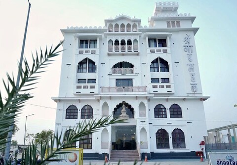 Hotel shringar mahal