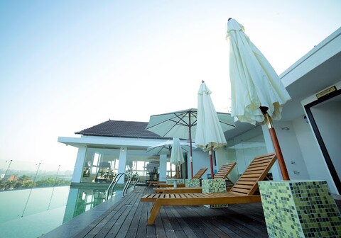 Vivin Luxury Suites