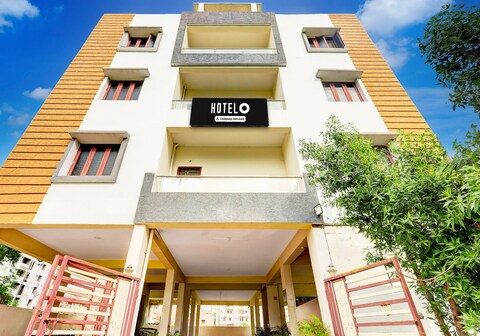 Super Hotel O Kannur