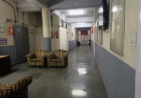 Transit Lodge Citco | Rooms & Caretaker