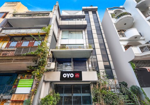 Hotel O Royal Green
