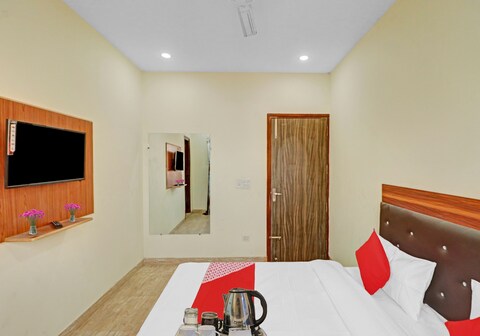 Hotel O Happy Moments