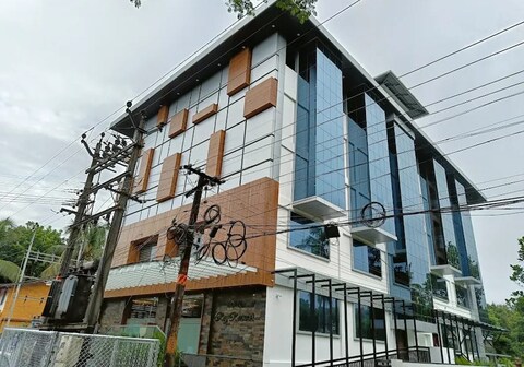 Raj Retreat