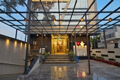 Hotel ram lakhan paradise, Sultanpur Hotel ram lakhan paradise, Sultanpur