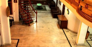 Alpine Inn, Shimla Alpine Inn, Shimla