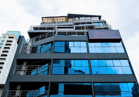 Bally Suite Sukhumvit