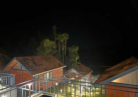 Misty Slope Resort
