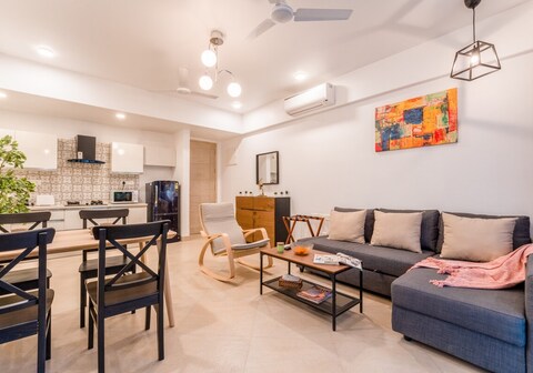 tisyastays | Scenic 1BHK Apartment with Infinity Pool, 5mins to beach