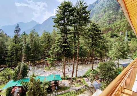 Hotel Purnima Kasol