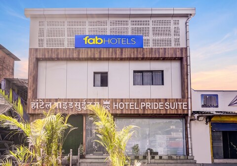 FabHotel Pride Suitz
