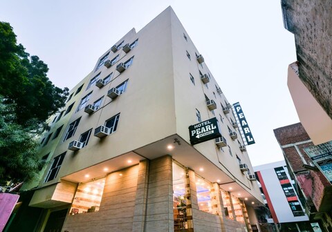 Hotel Pearl Delhi Airport