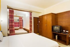 Hotel Sudhir New ( 900 metres from Nakki lake ), Mount Abu Hotel Sudhir New ( 900 metres from Nakki lake ), Mount Abu