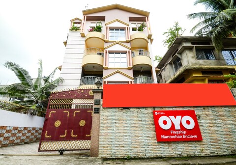 Hotel O Manmohan Enclave