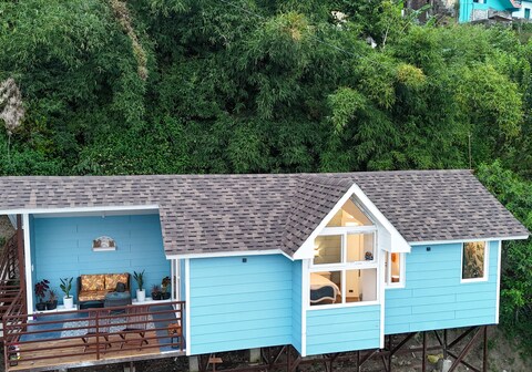 Mountain Mama Resorts