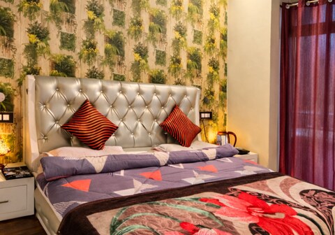 Pangot Himalayan View