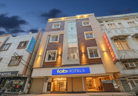 FabHotel Shree Galaxy