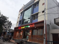 AMARAWATI BABA RAM DEV HOTEL & RESTAURANT, Rajahmundry AMARAWATI BABA RAM DEV HOTEL & RESTAURANT, Rajahmundry