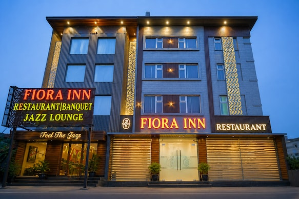 FIORA INN