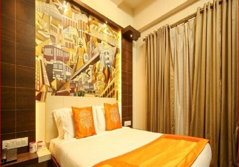 Hotel Sandalwood Inn