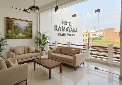 RAMAYANA GRAND HOTEL