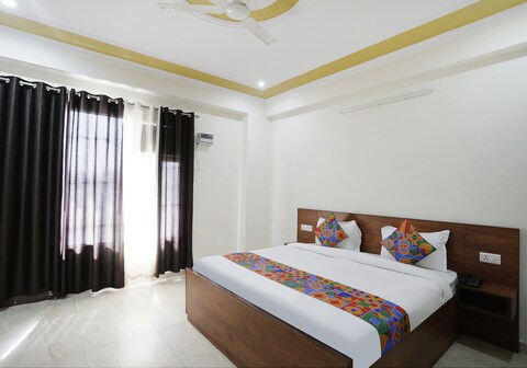 FabHotel Star Corporate Suite I