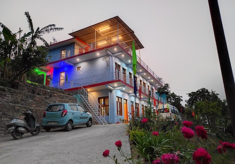 Radha Gopal Royal Kausani