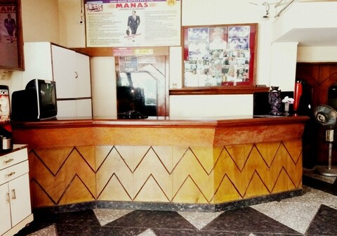 Hotel Manas
