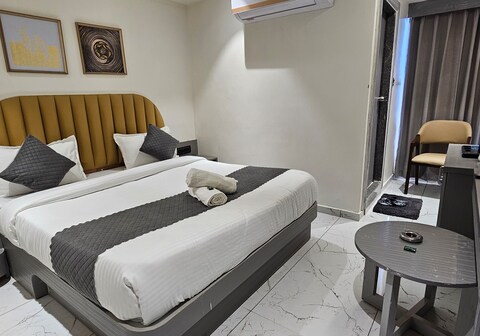 Hotel Maple Town