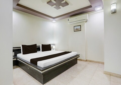 Collection O Mandvi Bus Terminal Formerly Hotel Shraddha