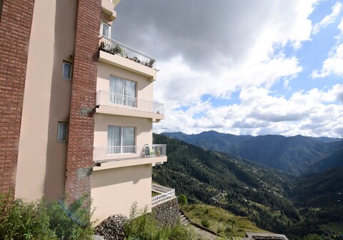 Salubrity Residence | Entire 2BHK Homestay