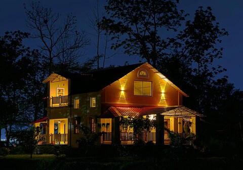 Foothills Retreat