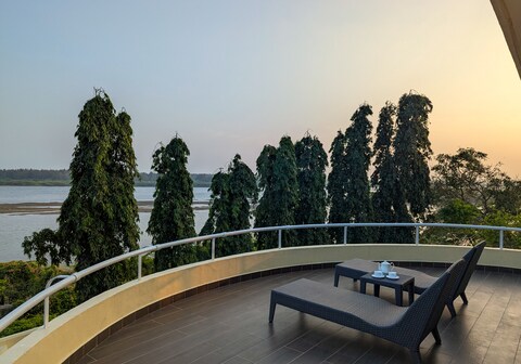 Fort St David by Luxunlock Private Villas