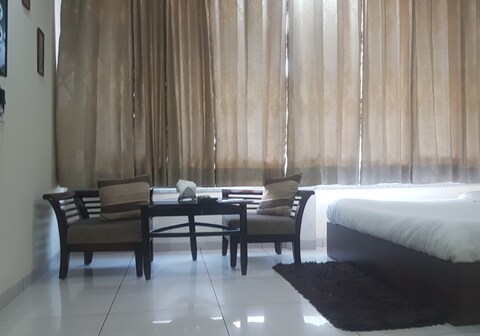 Hotel JB Plaza By HNH