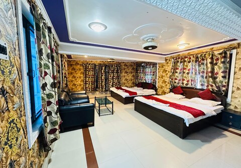 Kashmir Royal Resort.