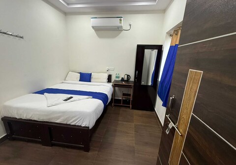 Hotel O Adibatla Formerly Sri Sri Aero Heights