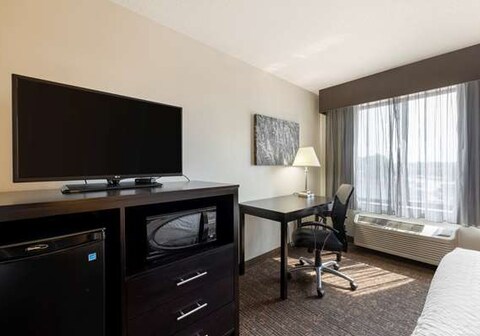 Best Western Plus Omaha Airport Inn