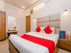 OYO 935 Hotel Palkhee, Mumbai OYO 935 Hotel Palkhee, Mumbai