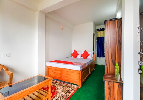 Hotel O Uzen Homestay