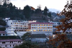 Hotel Vishnu Palace, Mussoorie Hotel Vishnu Palace, Mussoorie
