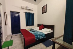 The Pahadi Trail | Rooms and Dorms, Rishikesh The Pahadi Trail | Rooms and Dorms, Rishikesh