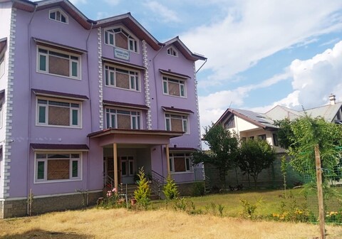 Tarheeb lodge