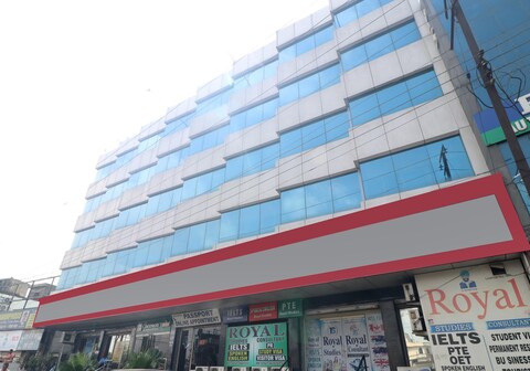 Hotel Chevron International