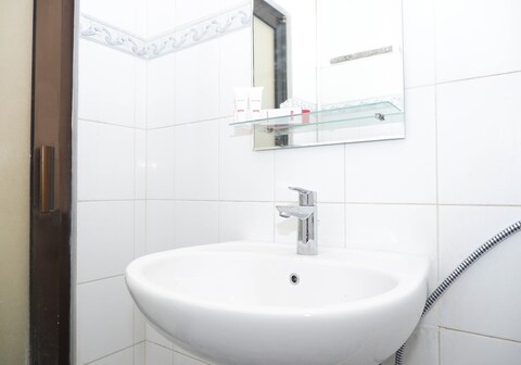 OYO 1136 Hotel Surya Solo