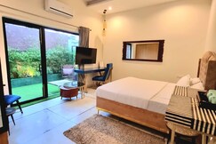 GIOVANNI SUITES | Rooms & Wi-Fi, Bhopal GIOVANNI SUITES | Rooms & Wi-Fi, Bhopal