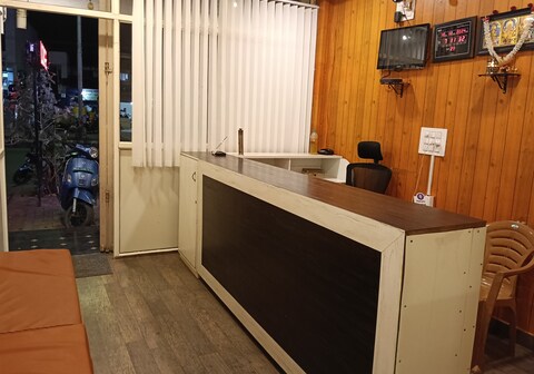 Hotel Sri Shakti Priya