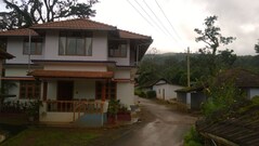Evergreen Alukatte Homestay, Coorg Evergreen Alukatte Homestay, Coorg