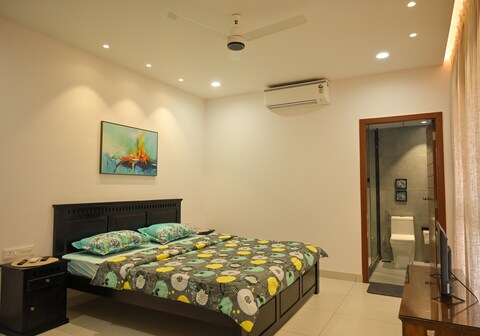 Modern Meadows - 2B Apartment