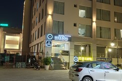 HOTEL  HELIOS CHANDIGARH, Zirakpur HOTEL  HELIOS CHANDIGARH, Zirakpur
