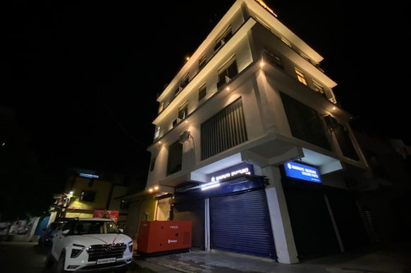 Hotel Pearl Inn (500m from Rudrapur Bus Stop)